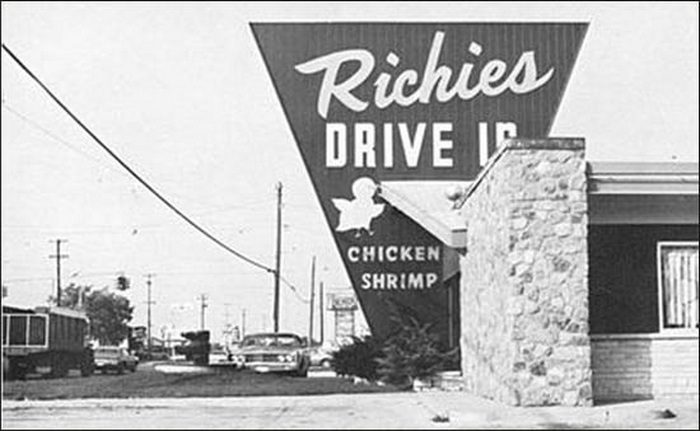 Richies Drive-In - Old Photo